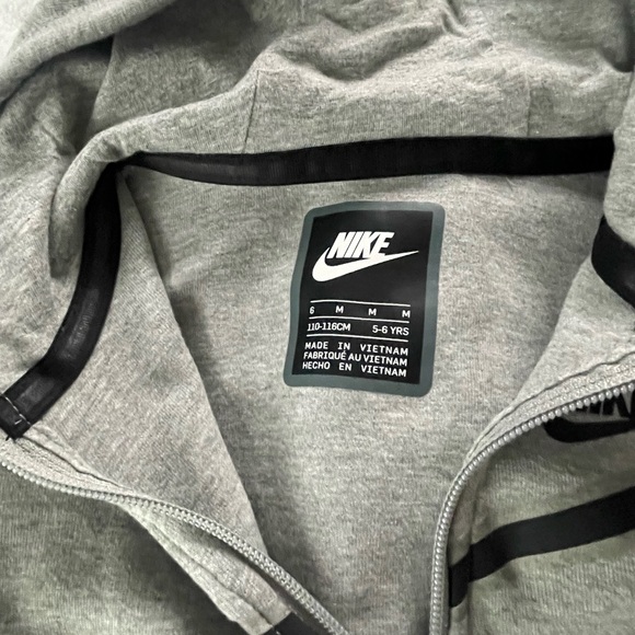Boys Nike Tech sweatsuit - Picture 1 of 3